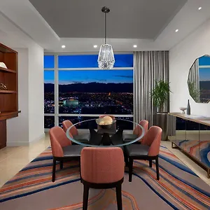 Hotel Aria Sky